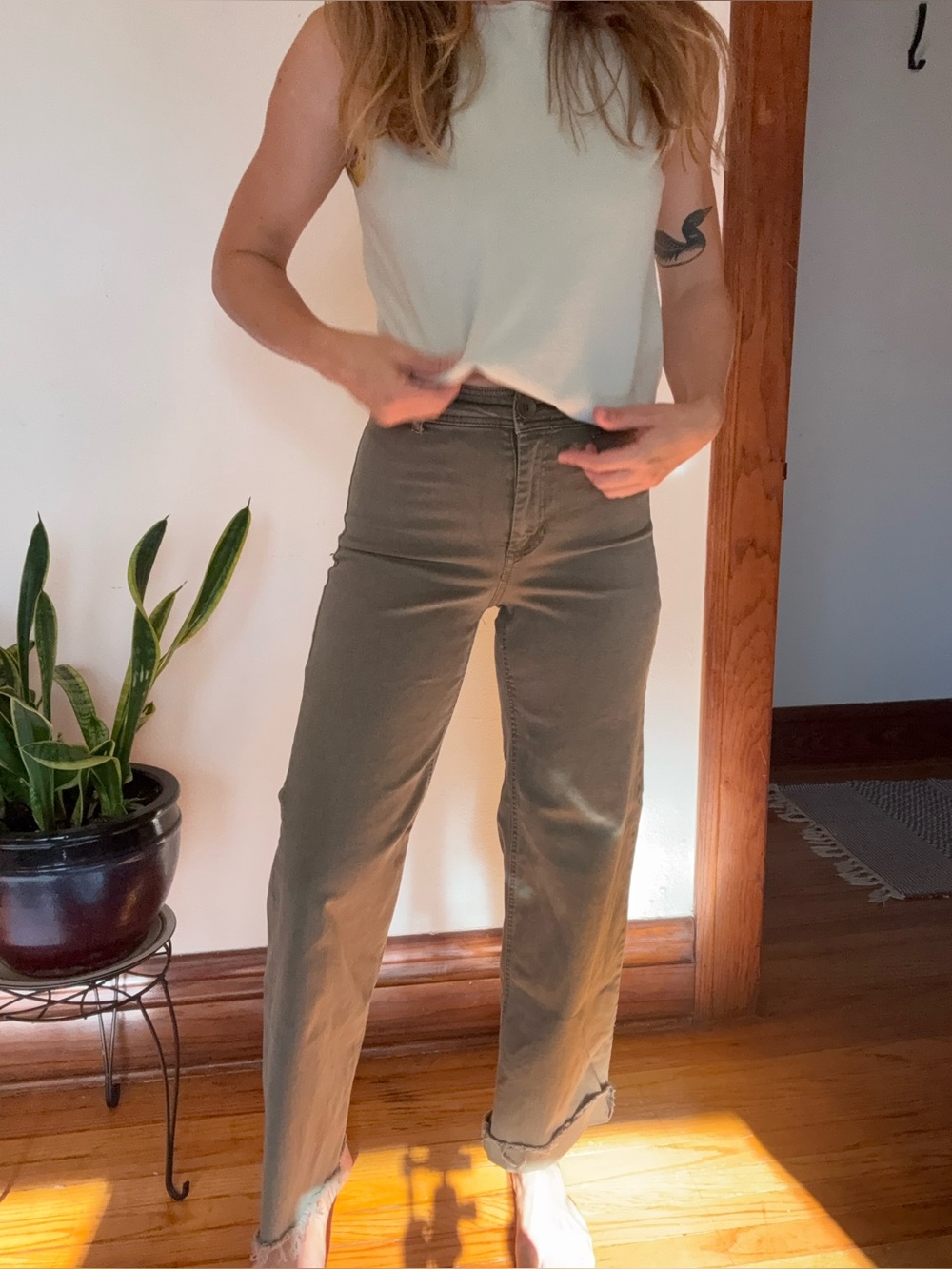 Oat High-Waist Straight Leg stretchy canvas jeans in Olive Green size 2 / 26